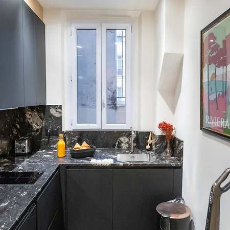 Chic Et Cosy Apartment Paris